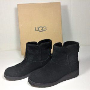 UGG Black Sheepskin Kristin Wedge Boots Size 8
